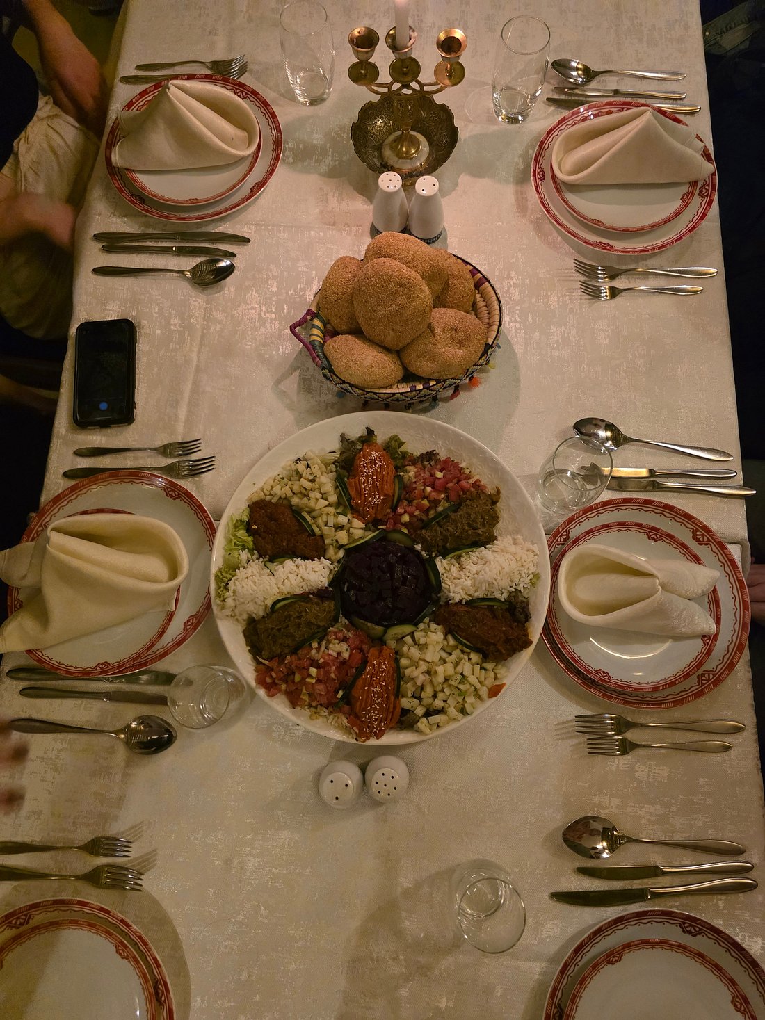 Casablanca: Tour nocturno con cena tradicional marroquí