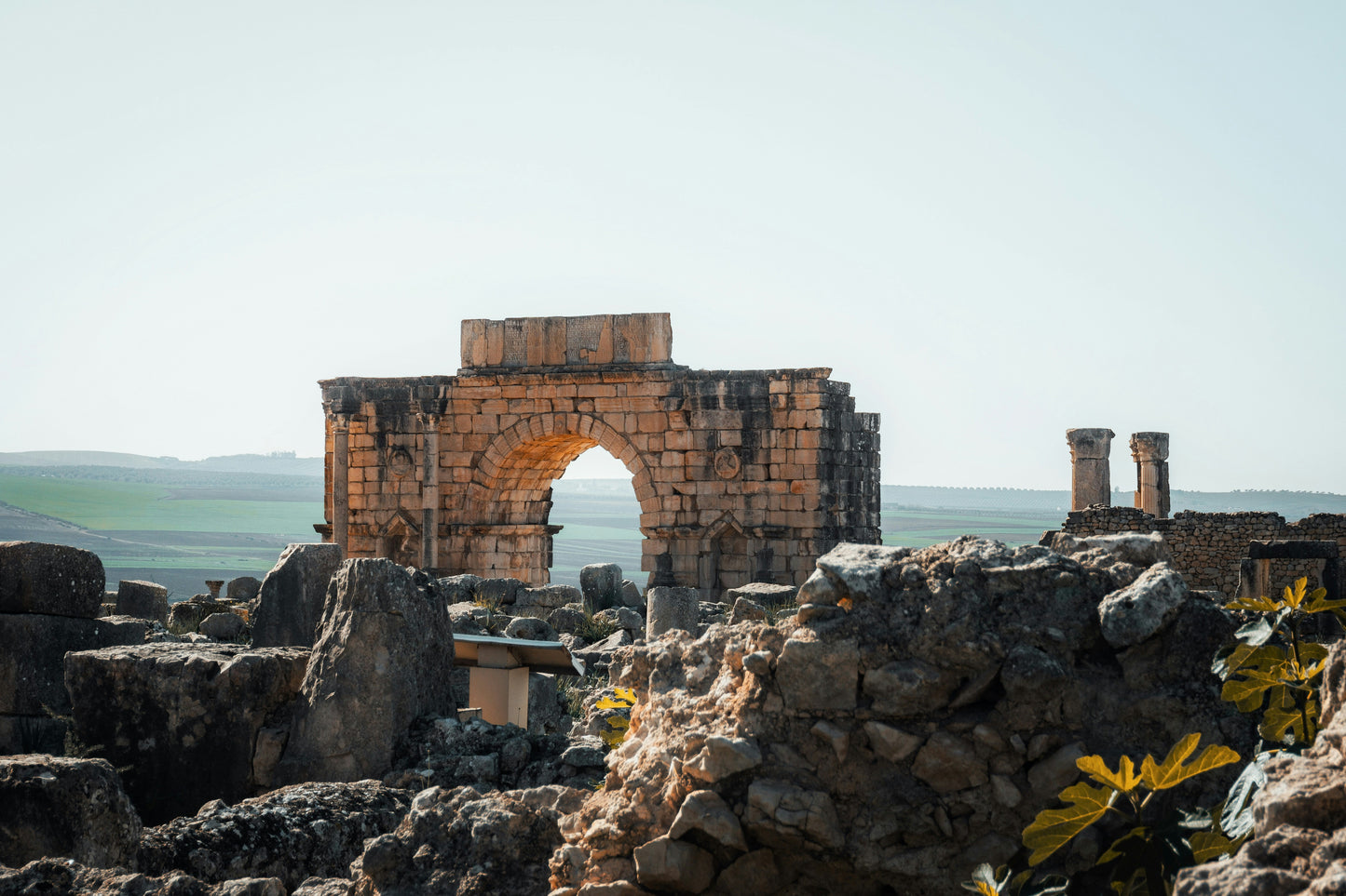 Fez: Excursión de un Día a Volubilis, Moulay Idriss y Meknes